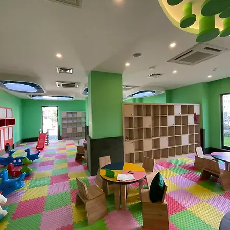 Serenity Апартаменты *